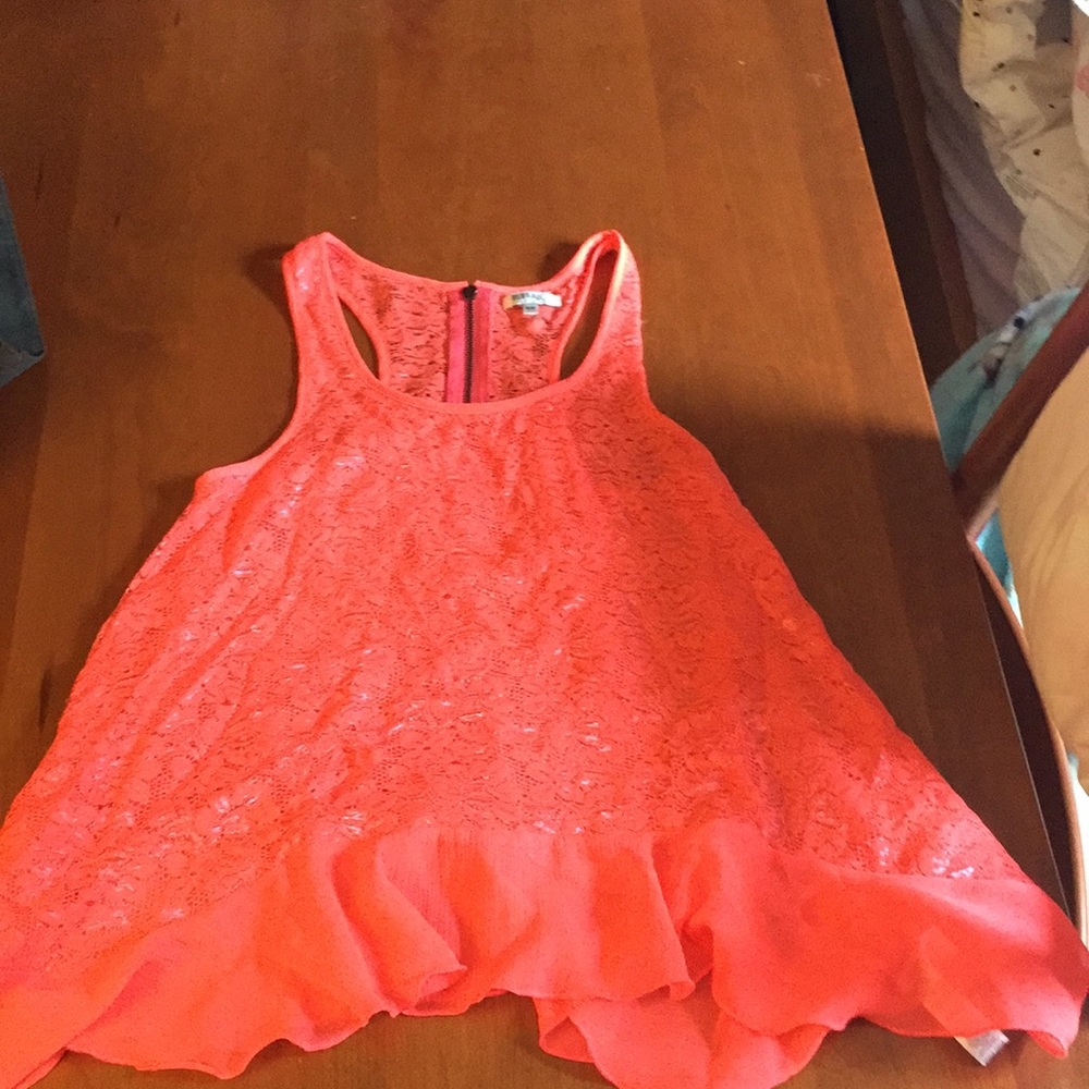 Buffalo lace flowery top